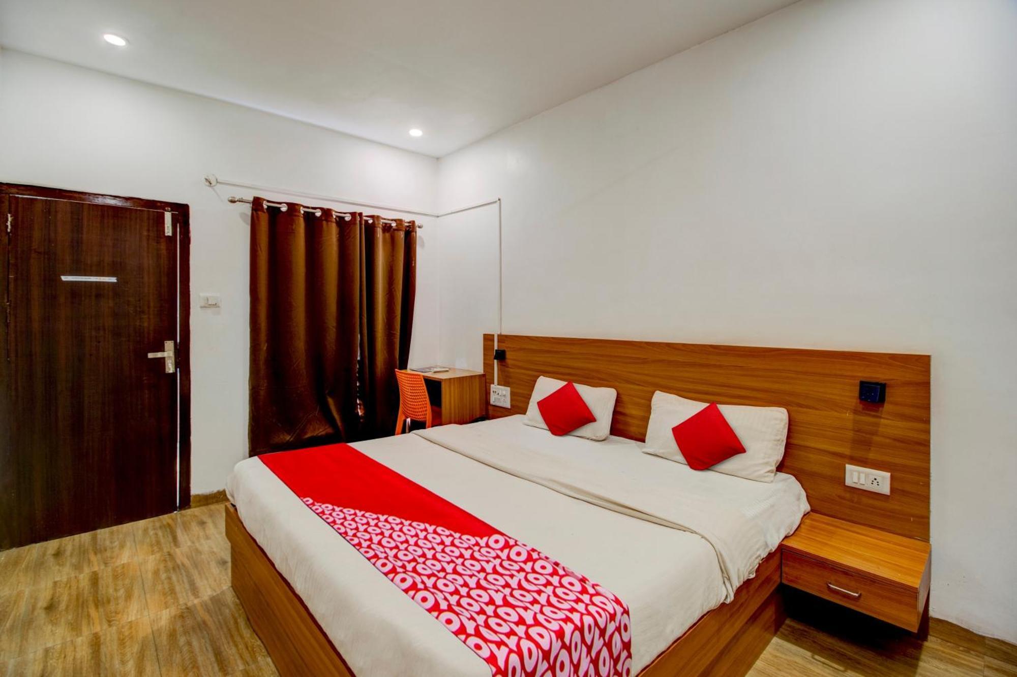 Hotel O Hill View Residency Near Aca Stadium Guwahati Extérieur photo