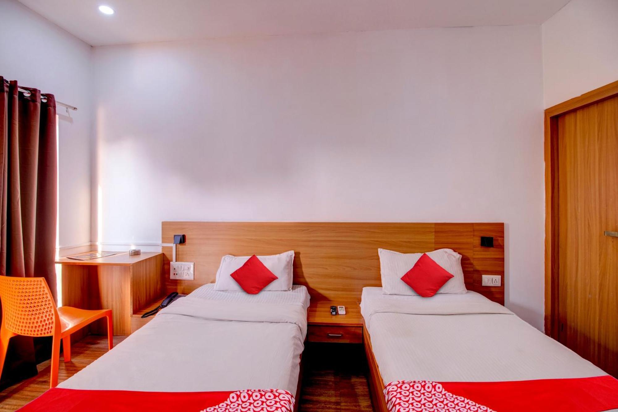 Hotel O Hill View Residency Near Aca Stadium Guwahati Extérieur photo